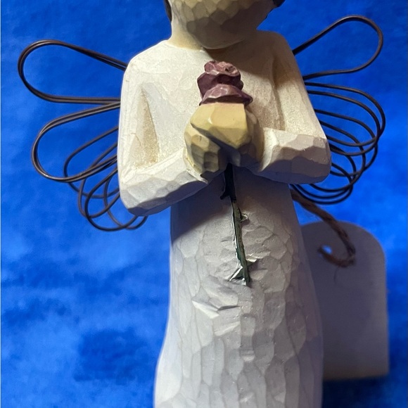 Willow Tree “Loving Angel” Figurine 2002 by Susan Lordi a Demdaco angel. - Picture 2 of 4